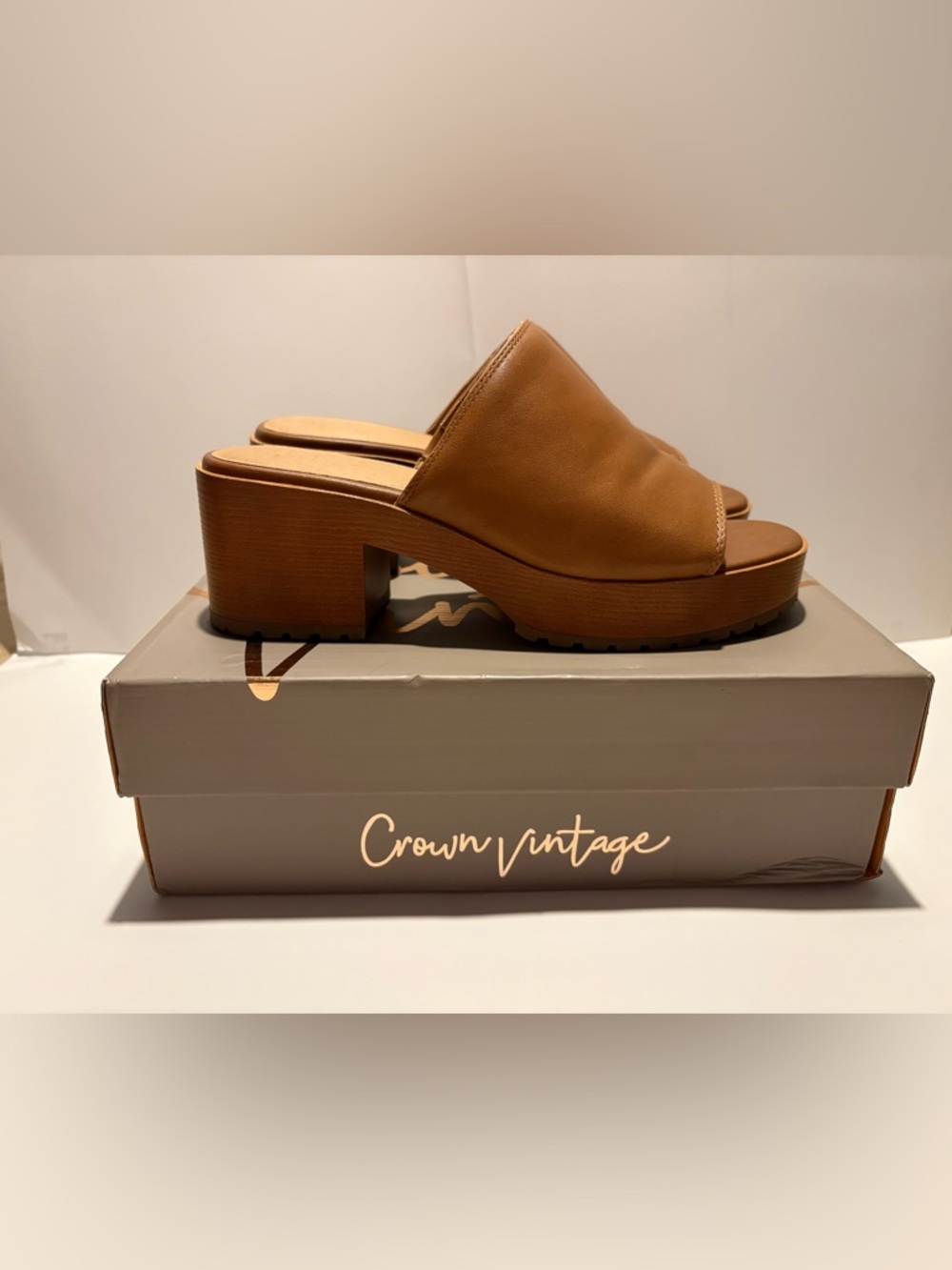 Crown Vintage Women’s Cognac Leather Platform Mule